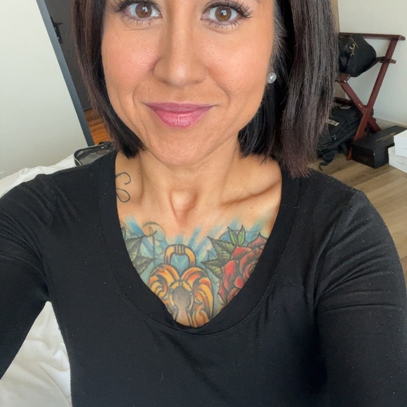 Meet your Posher, Sarah - Picture 3 of 4